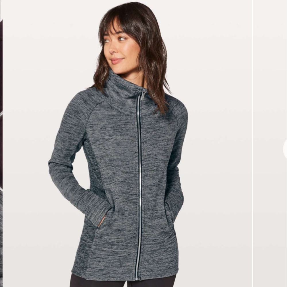 Lululemon Radiant Jacket II
Heathered Core Dark Grey